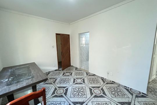 Sala de apartamento à venda com 2 quartos, 60m² em Pilares, Rio de Janeiro