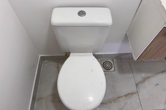 Lavabo de apartamento para alugar com 3 quartos, 90m² em Vargem Grande, Rio de Janeiro