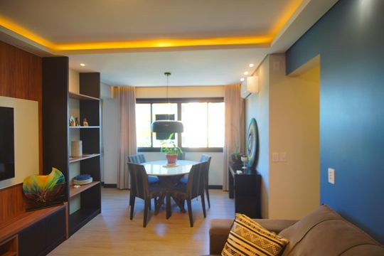 Sala de apartamento à venda com 3 quartos, 90m² em Santa Cecília, Porto Alegre