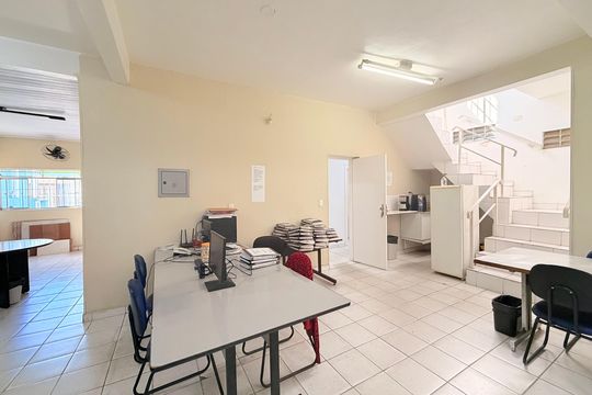 Sala de casa para alugar com 4 quartos, 320m² em Brooklin, São Paulo