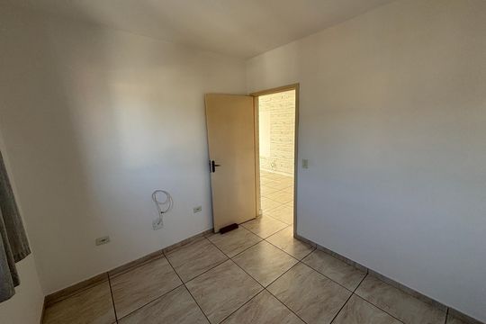 Quarto 2 de apartamento para alugar com 2 quartos, 48m² em Colônia, Ribeirão Pires