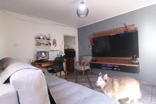 Sala de casa à venda com 3 quartos, 144m² em Jardim Clara Regina, São Paulo