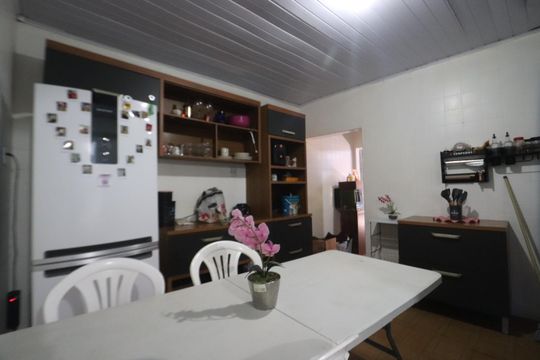 Cozinha de casa à venda com 3 quartos, 144m² em Jardim Clara Regina, São Paulo