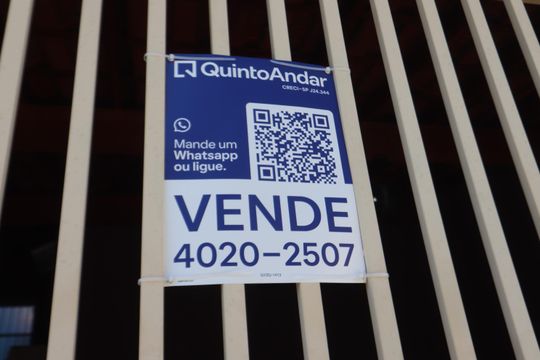 Placa de casa à venda com 3 quartos, 144m² em Jardim Clara Regina, São Paulo