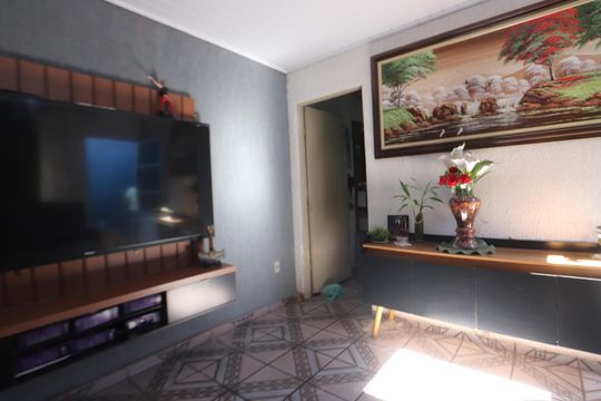 Sala de casa à venda com 3 quartos, 144m² em Jardim Clara Regina, São Paulo