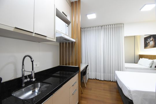 Studio de kitnet/studio para alugar com 1 quarto, 20m² em Centro Batel, Curitiba