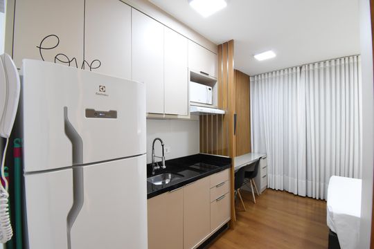 Studio de kitnet/studio para alugar com 1 quarto, 20m² em Centro Batel, Curitiba