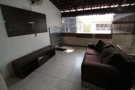 Sala de casa para alugar com 2 quartos, 12m² em Jardim Nova Michigan Ii, São José dos Campos