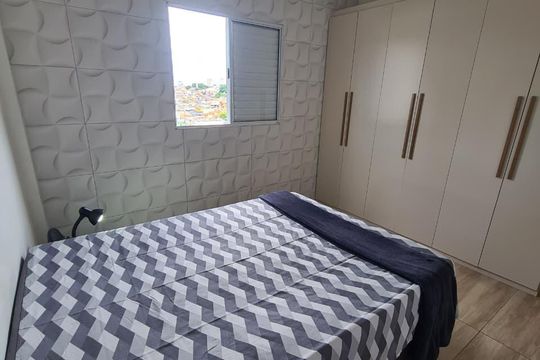 Quarto de apartamento à venda com 2 quartos, 63m² em Jardim Cocaia, Guarulhos