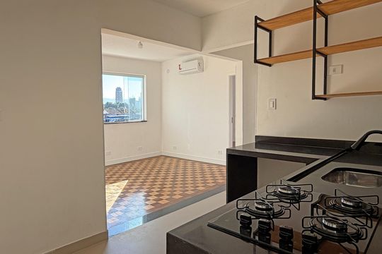 Cozinha e Área de Serviço de apartamento para alugar com 2 quartos, 60m² em Boqueirão, Santos