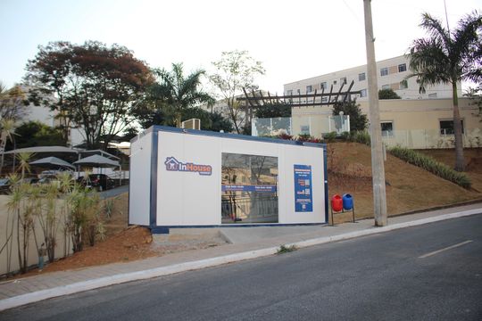 Área comum de apartamento para alugar com 2 quartos, 40m² em Califórnia, Contagem