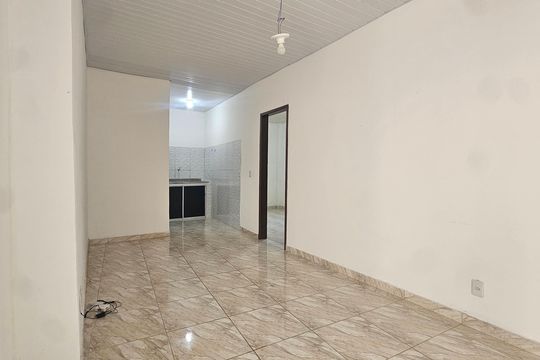 Casa para alugar com 1 quarto, 50m² em Luiz Anselmo, Salvador