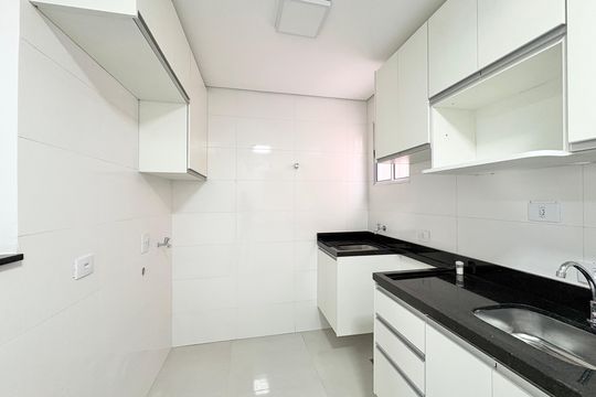 Cozinha e Área de Serviço de casa de condomínio para alugar com 2 quartos, 80m² em Jardim Mangalot, São Paulo