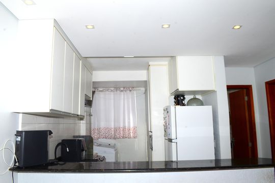 Cozinha e Área de Serviço de apartamento à venda com 2 quartos, 47m² em Pousada Santo Antonio, Belo Horizonte