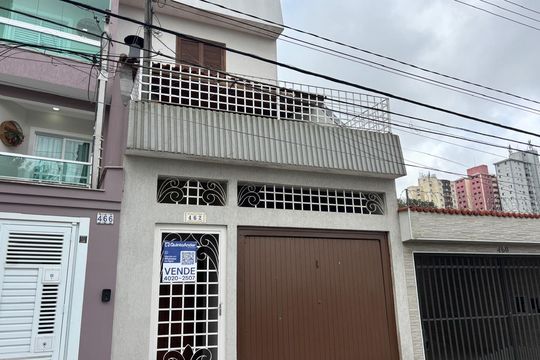 Fachada  de casa à venda com 3 quartos, 308m² em Santa Terezinha, São Bernardo do Campo