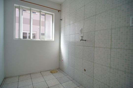 Cozinha de apartamento à venda com 1 quarto, 49m² em Centro, São Leopoldo