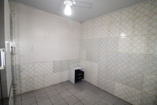 Quarto 1 de casa para alugar com 1 quarto, 100m² em Vila Prado, São Paulo