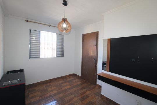 Casa para alugar com 1 quarto, 100m² em Vila Prado, São Paulo
