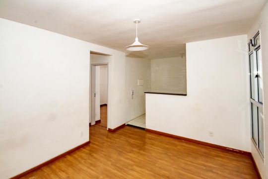 Sala de apartamento para alugar com 2 quartos, 48m² em Serra Dourada, Vespasiano