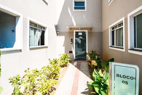 Hall de entrada de apartamento para alugar com 2 quartos, 48m² em Serra Dourada, Vespasiano