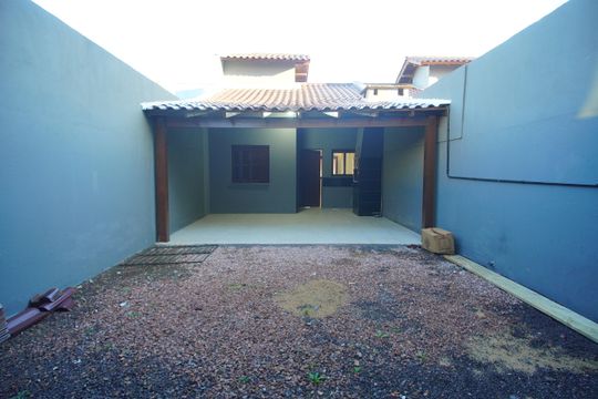 Quintal de casa à venda com 2 quartos, 100m² em Campina, São Leopoldo