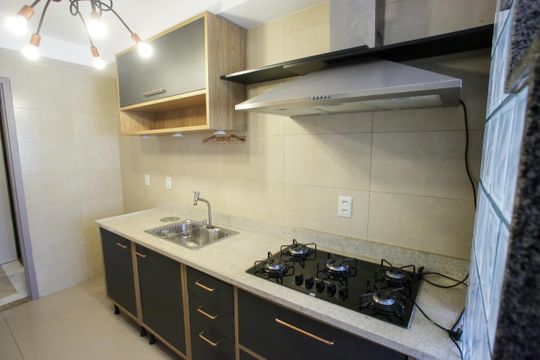 Cozinha de apartamento à venda com 2 quartos, 78m² em Freguesia (jacarepaguá), Rio de Janeiro