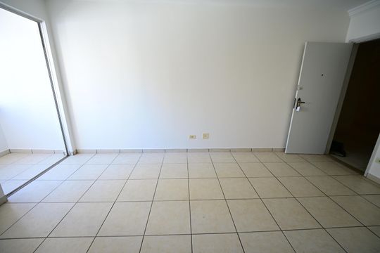 Sala de apartamento para alugar com 2 quartos, 62m² em Setor Bueno, Goiânia