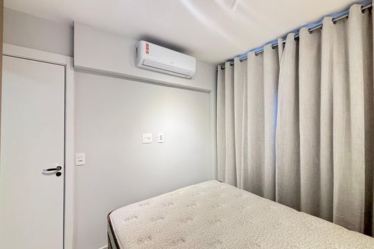Suíte de apartamento para alugar com 1 quarto, 25m² em Vila Nova Conceição, São Paulo