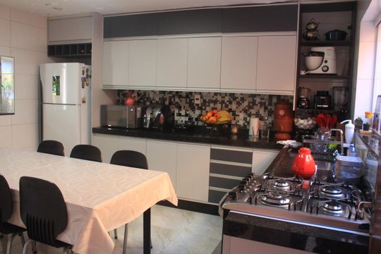 Cozinha de casa à venda com 3 quartos, 281m² em Santa Maria, São Caetano do Sul