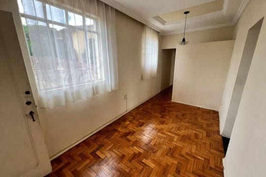Apartamento para alugar com 3 quartos, 85m² em Floresta, Belo Horizonte
