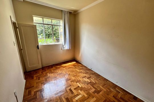 Sala de apartamento para alugar com 3 quartos, 85m² em Floresta, Belo Horizonte