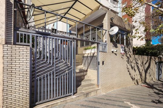 Fachada de apartamento à venda com 2 quartos, 80m² em Vila Mariana, São Paulo