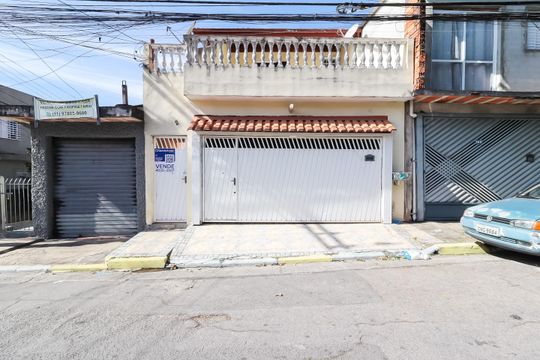Fachada de casa à venda com 4 quartos, 396m² em Parada Xv de Novembro, São Paulo