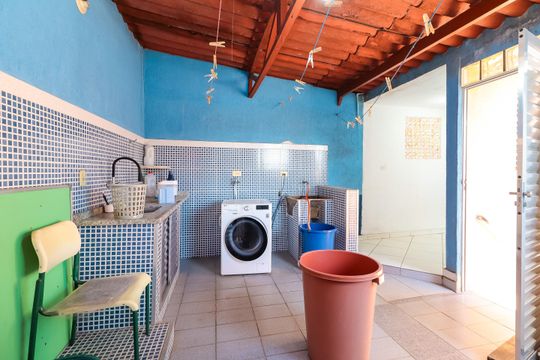 Área de Serviço de casa à venda com 4 quartos, 396m² em Parada Xv de Novembro, São Paulo