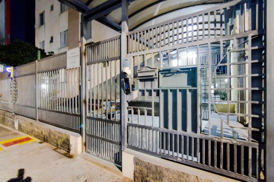Fachada do Prédio de apartamento para alugar com 2 quartos, 80m² em Vila Tijuco, Guarulhos