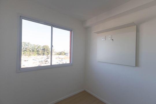 Quarto 1 de apartamento para alugar com 2 quartos, 29m² em Vila Nilo, São Paulo