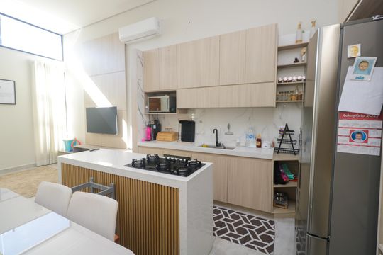 Cozinha de casa à venda com 3 quartos, 130m² em Vila Curuçá, Santo André