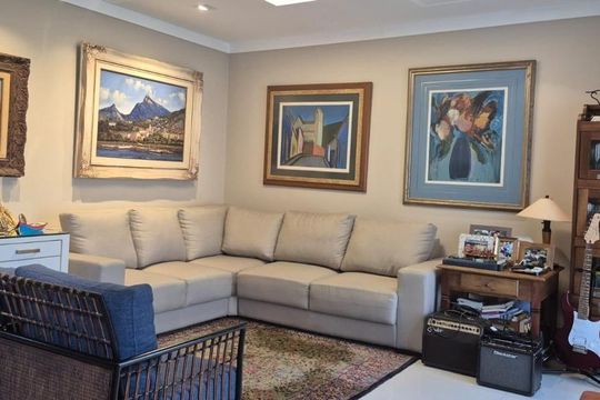 Casa à venda com 3 quartos, 119m² em Maria Paula, Niterói