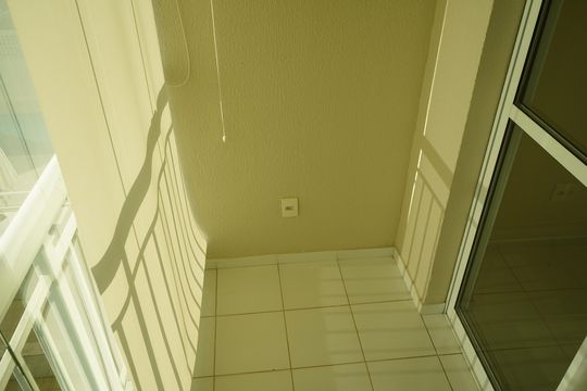 Varanda de apartamento para alugar com 3 quartos, 68m² em Vila Carrão, São Paulo