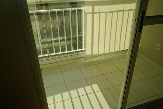 Varanda de apartamento para alugar com 3 quartos, 68m² em Vila Carrão, São Paulo