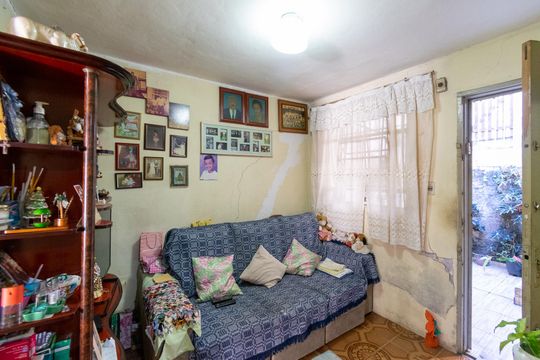 Casa para alugar com 1 quarto, 150m² em Cidade Domitila, São Paulo