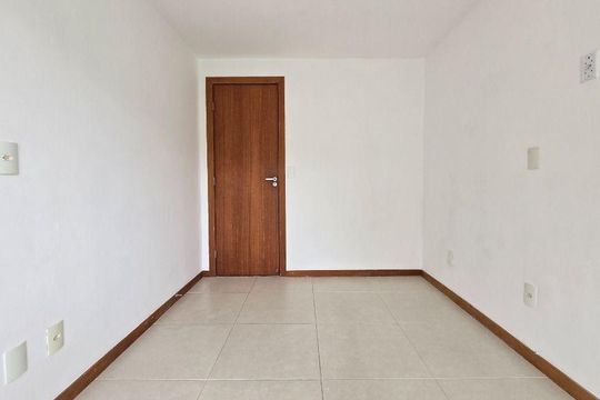 Casa à venda com 3 quartos, 170m² em Vila Progresso, Niterói