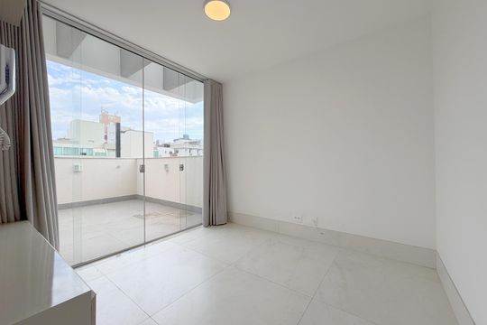 Apartamento à venda com 3 quartos, 130m² em Prado, Belo Horizonte
