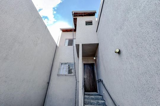 Garagem de casa à venda com 2 quartos, 85m² em Penha de França, São Paulo