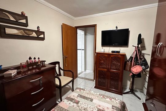 Casa à venda com 3 quartos, 125m² em Jardim Ubirajara, São Paulo