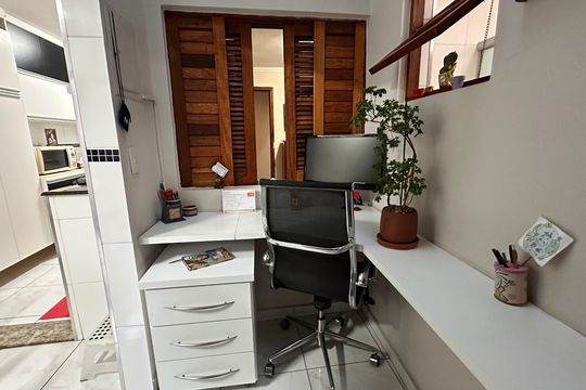 Casa à venda com 3 quartos, 125m² em Jardim Ubirajara, São Paulo
