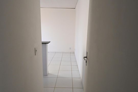 Sala de apartamento à venda com 2 quartos, 45m² em Condomínio Resindencial Marata, Goiânia