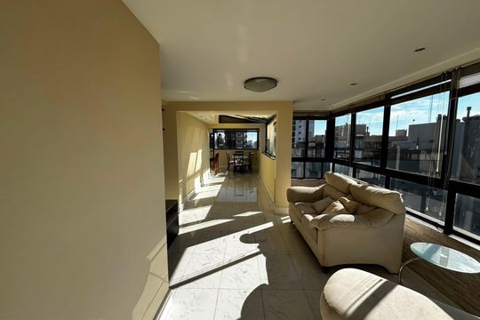 Apartamento para alugar com 2 quartos, 86m² em Mont’Serrat, Porto Alegre