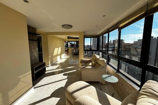 Apartamento para alugar com 2 quartos, 86m² em Mont’Serrat, Porto Alegre