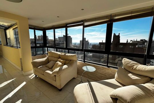 Apartamento para alugar com 2 quartos, 86m² em Mont’Serrat, Porto Alegre